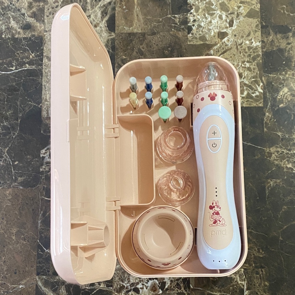 PMD Blush and Cream Skincare Device Kit Disney Collab‎